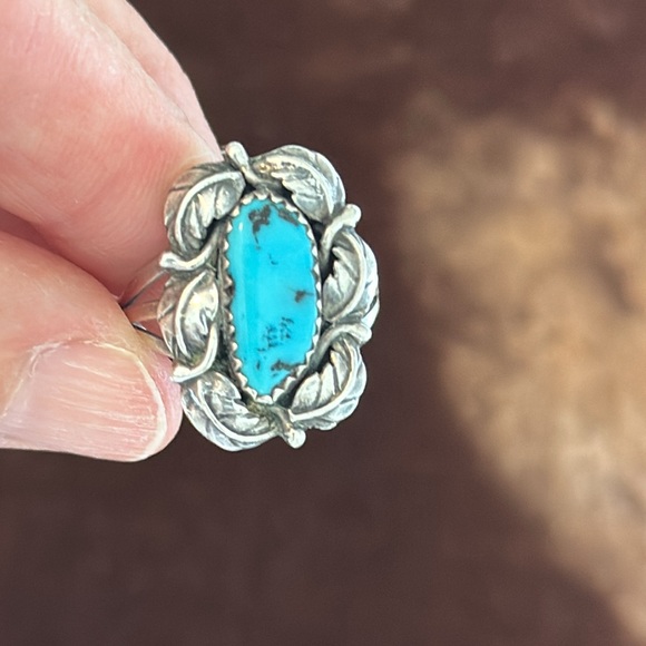 Vintage Turquoise Sterling Scrolled Leaves Ring🔥🔥🤩 size 8 1/2” - Picture 4 of 10